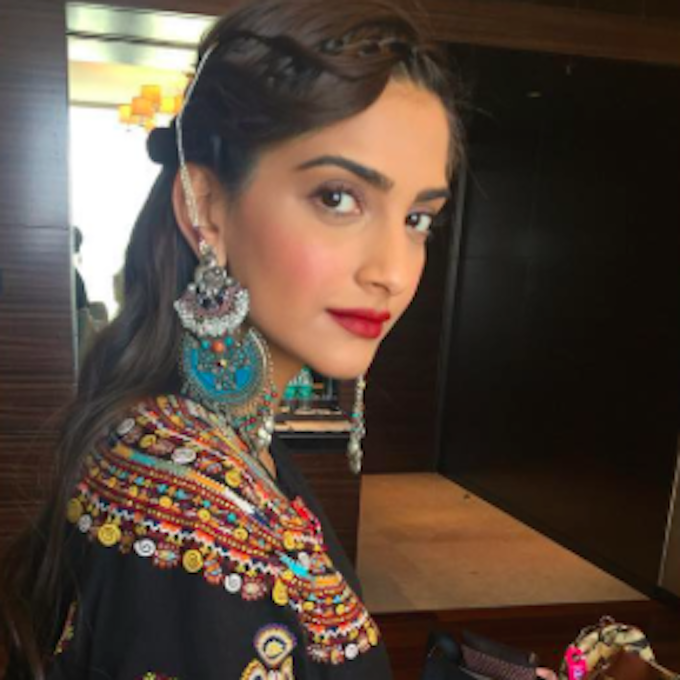 Decoded: Sonam Kapoor Wears Two Great Saris Over The Weekend