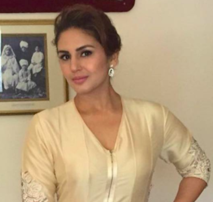 This Outfit On Huma Qureshi Is What Understated Elegance Is All About!
