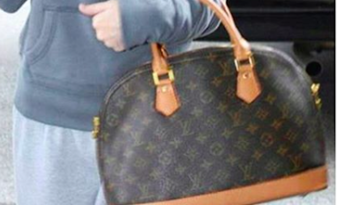 Do celebrities have LV bags? - Quora