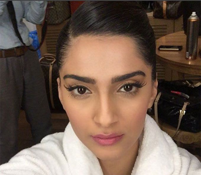 Sonam Kapoor Is The Bomb In This Fresh-Off-The-Runway Look!