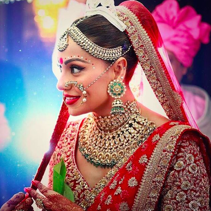 Bipasha Basu’s Sari Was As Beautiful As Her Wedding!