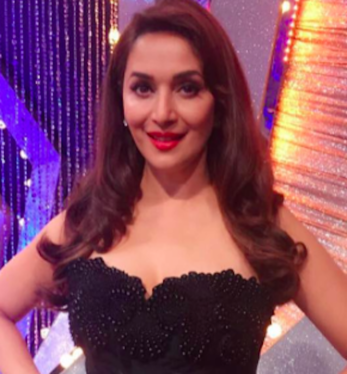 Madhuri Dixit’s Outfit Is Equal Parts Sexy &#038; Sophisticated