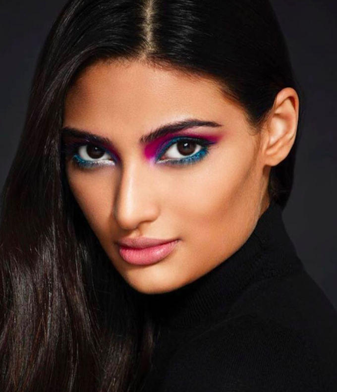 Athiya Shetty’s Outfit Is As Mesmerising As Her Eye Makeup!