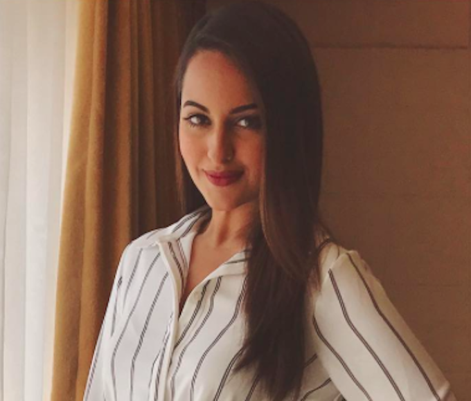 Check Out Sonakshi Sinha’s Natural Beauty Look