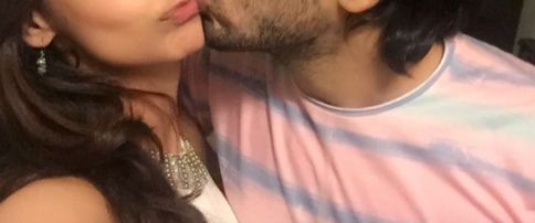 Photo Alert: Sanaya Irani & Mohit Sehgal’s Adorable Kiss