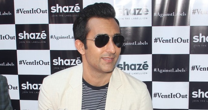 Rahul Khanna Tweeted About Breaking Up After 20 Years And The Internet Went Crazy
