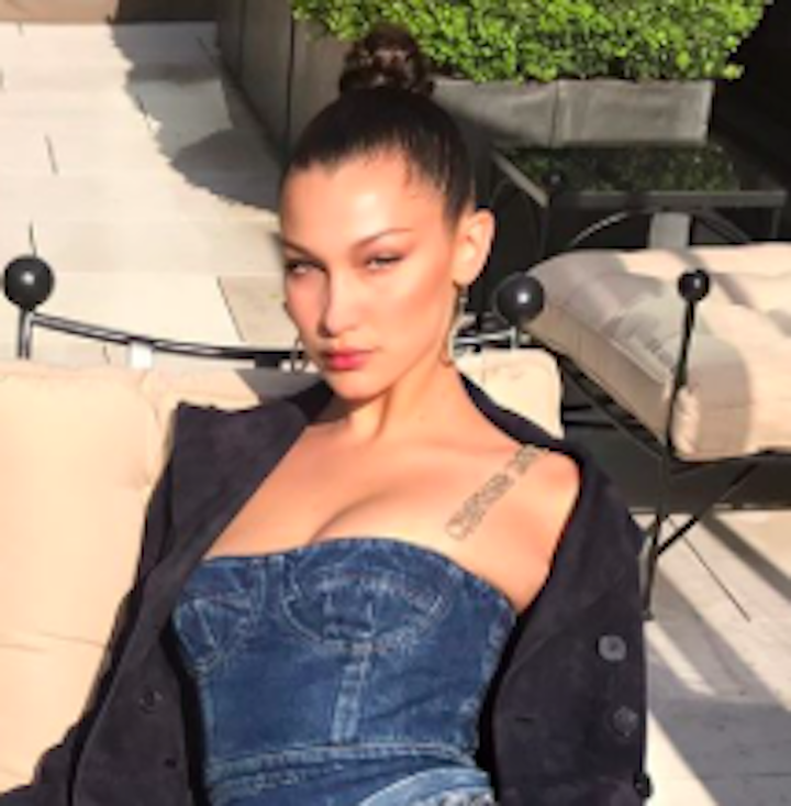 This Victoria’s Secret Model Just Wore The Sexiest Denim OOTD