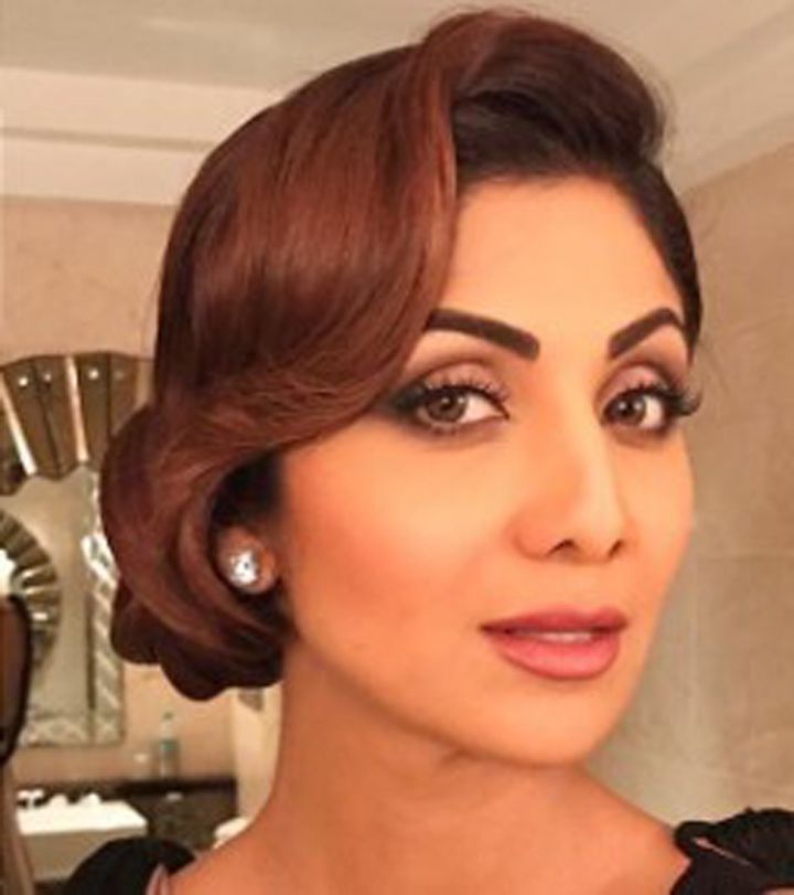 Shilpa Shetty Kundra Looks Like A Retro Diva In This Backless Gown