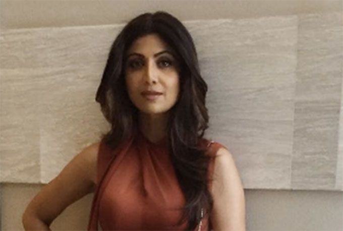 Shilpa Shetty Kundra Looks Better Than Ever In This Colour-Blocked Outfit!