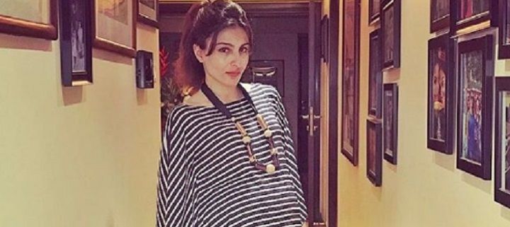Photo Alert: Pregnant Soha Ali Khan Looks All Set For A Night Out