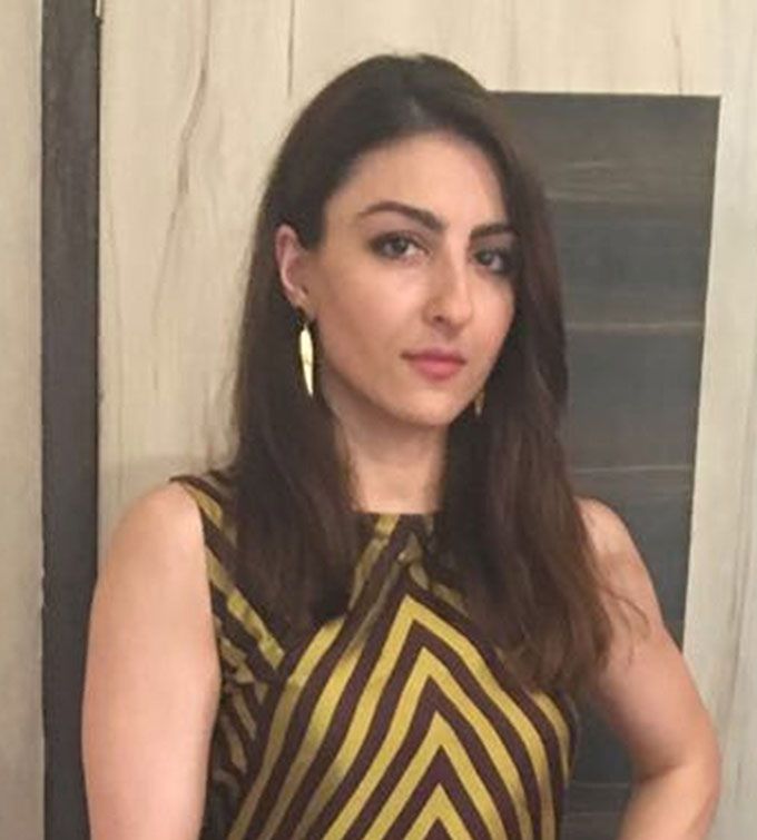 We Spotted Not 1 But 2 Outfits On Soha Ali Khan That We Love!