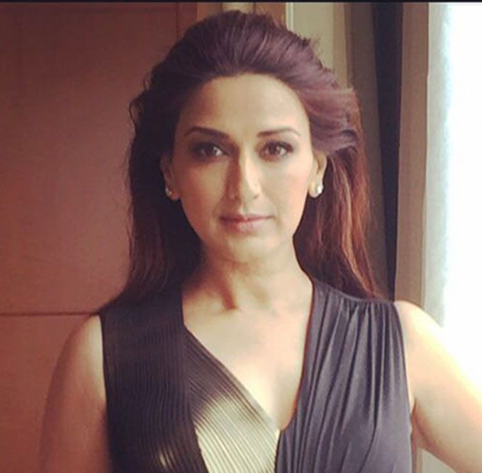 Sonali Bendre Took Our Breath Away With This Gorgeous Gown!