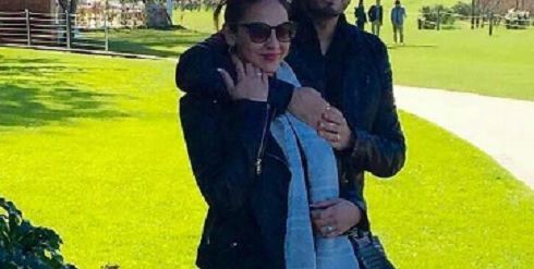 Adorable Photo: Esha Deol Chilling With Her Hubby In Melbourne