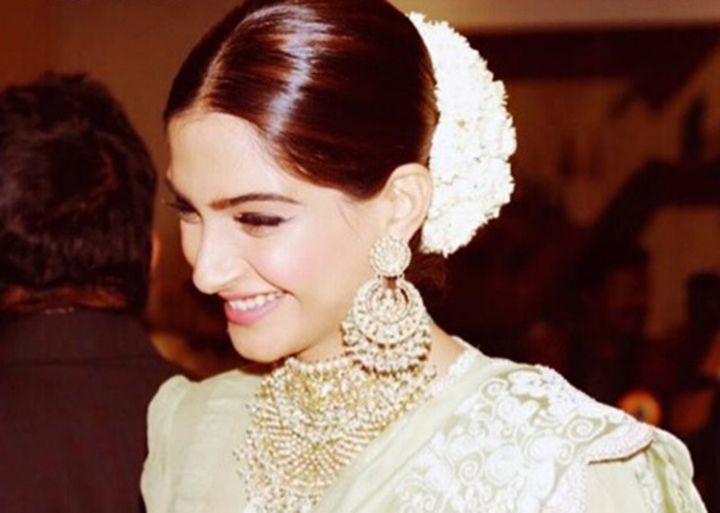 Sonam Kapoor Keeps It Classic At The National Awards