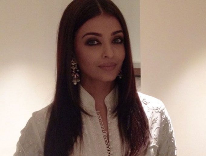 Aishwarya Rai Bachchan Looks So Right In White