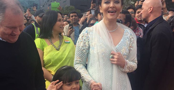 Aww! Araadhya Bachchan Looks So Cute While Hoisting The Flag With Mommy Aishwarya Rai In Melbourne!