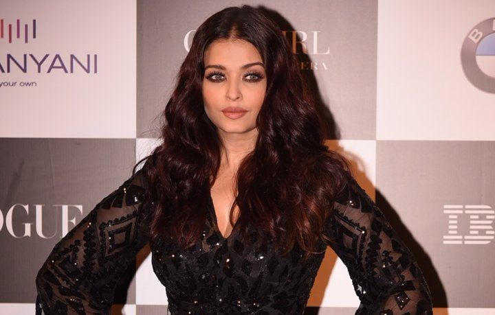 Aishwarya Rai Bachchan Is Absolute Royalty On The Red Carpet