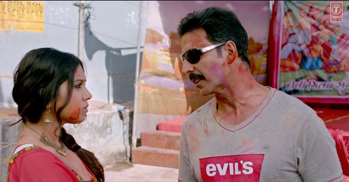 Watch: You'll Get Addicted To This Romantic Funny Song From Toilet - Ek  Prem Katha | MissMalini