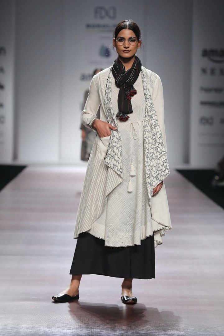 Boroline presents Anju Modi at Amazon India Fashion Week Spring Summer 2018