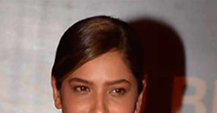 This Popular TV Actress Is Making Her Bollywood Debut Opposite Sanjay Dutt!
