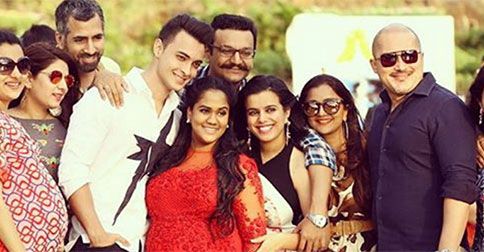 Arpita Khan Just Shared Some Stunning Family Photos From Her Baby Shower