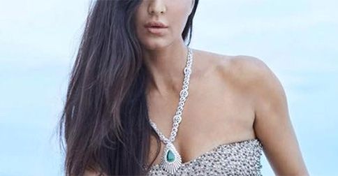 Katrina Kaif Looks Stunning In This Perfect Beach Wedding Outfit