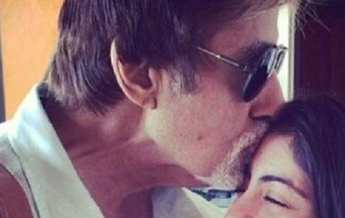This Is The Cutest Photo Of Amitabh Bachchan And His Granddaughter Navya Naveli