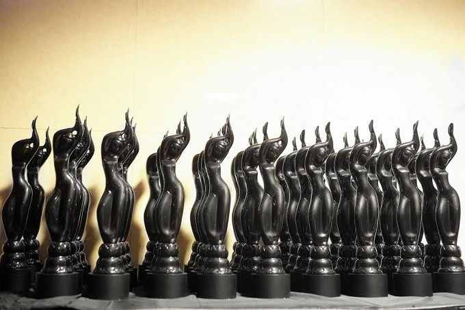 Yay! The Hosts Of Filmfare Awards 2016 Have Been Announced &#038; We’re So Excited!