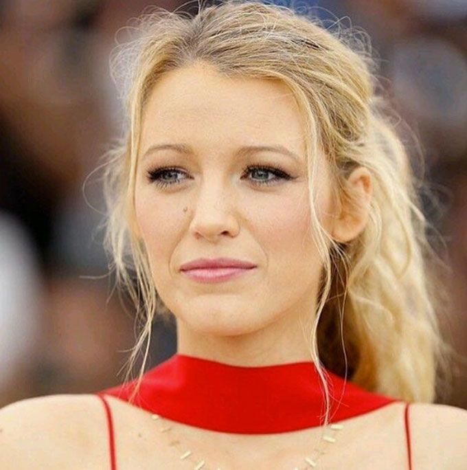 Blake Lively’s First Look At Cannes 2016 Was Totally Drool Worthy!