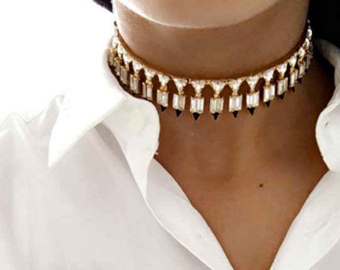 7 Trendy Chokers For Every Budget And Style