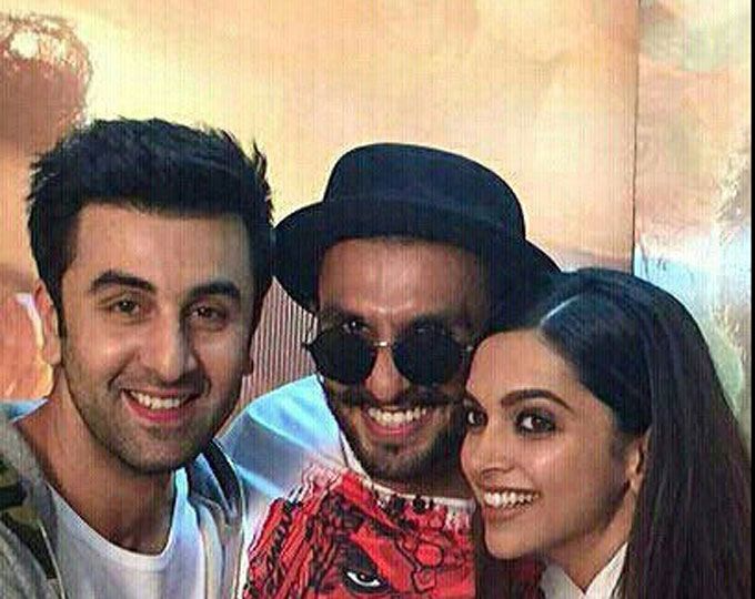 Oho! Deepika Padukone Is Confused Between Ranveer Singh &#038; Ranbir Kapoor