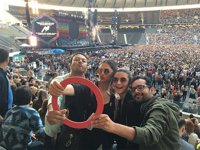 Photo Alert: Deepika Padukone & Alia Bhatt Attend A Coldplay Concert In Berlin!