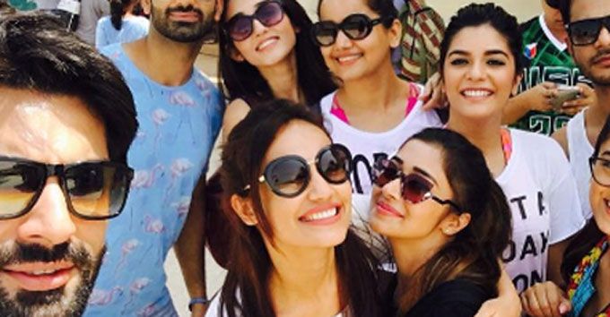 PHOTOS: Karan Wahi, Surbhi Jyoti, Tinaa Datta & Pooja Gor Are Chilling In Abu Dhabi