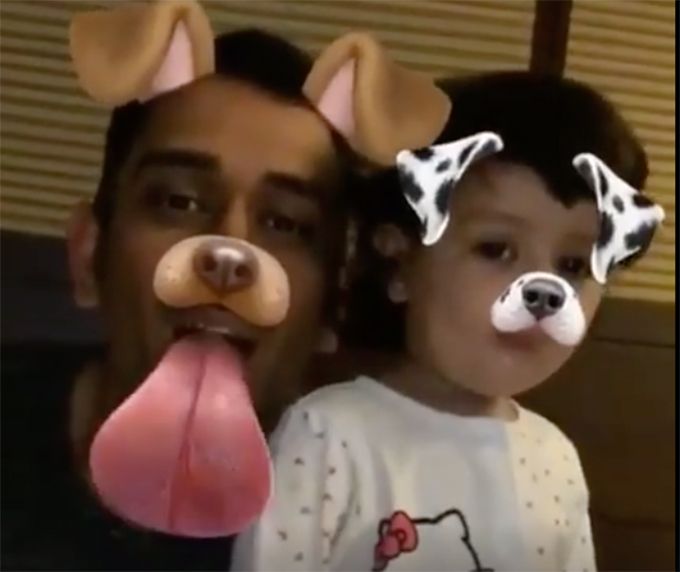 This Snapchat Video Of MS Dhoni &#038; His Daughter Ziva Is Adorable!