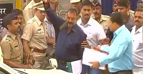 FIRST PHOTOS: Sanjay Dutt Has Been Released From Jail!