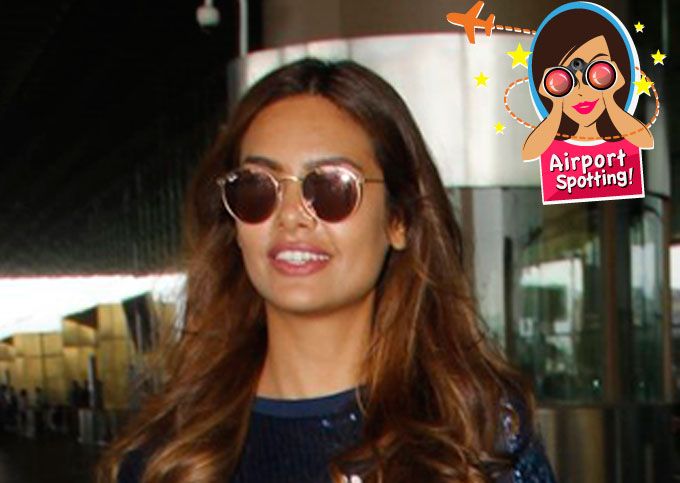 Esha Gupta’s Wore An Outfit That Demands All Your Attention