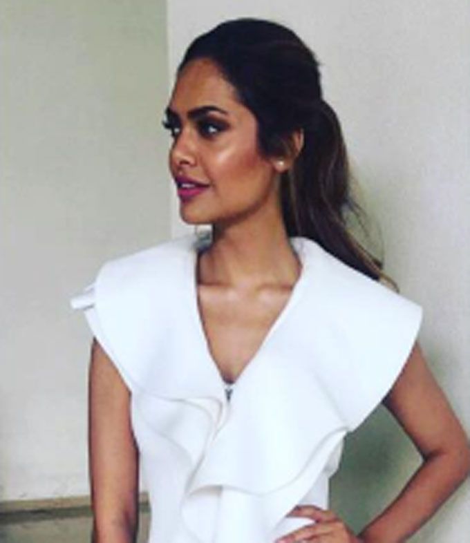 Esha Gupta Wore A White Outfit So Nice, We Couldn’t Stop Staring