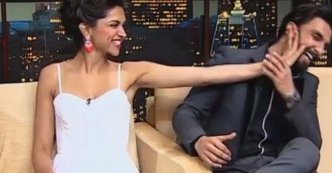 VIDEO: Aww! Ranveer Singh Kisses Deepika Padukone Before Receiving His Award