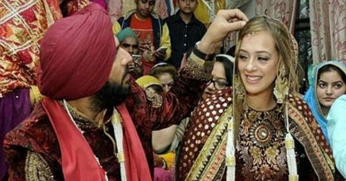 Just In: Yuvraj Singh &#038; Hazel Keech’s Wedding Photos