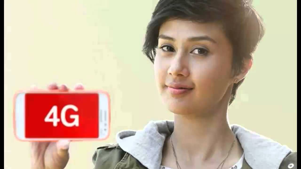 The Airtel 4G Girl Is Dating This Bollywood Celebrity