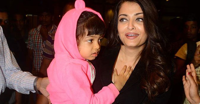Aww! This Is What Aaradhya Gifted To Mommy Aishwarya Rai Bachchan!