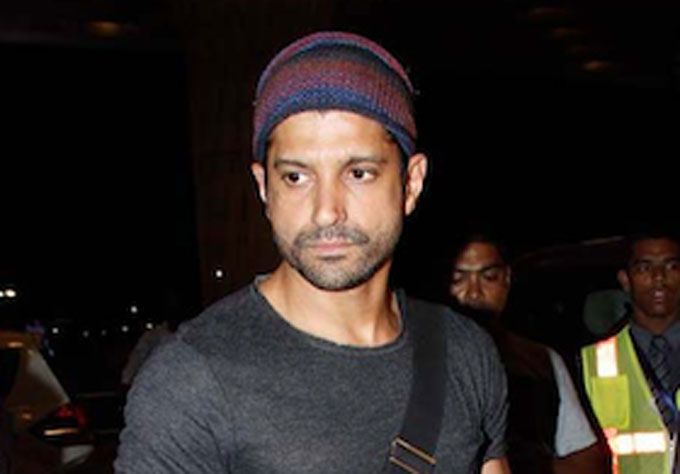 These Pictures Prove That Farhan Akhtar’s Airport Looks Are As Cool As His Man Bun!