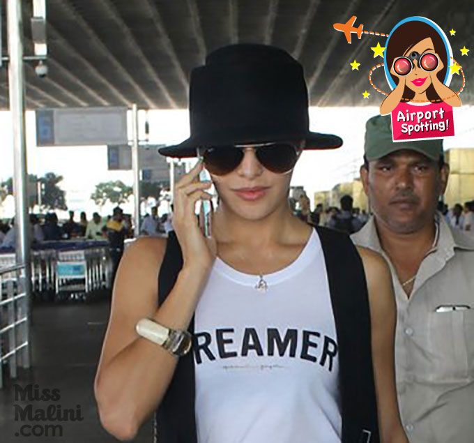 Airport Spotting: Jacqueline Fernandez Proves She’s The Coolest Kid On The Block!