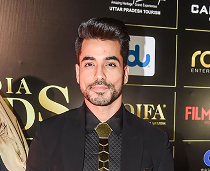 Gautam Gulati’s Got Everyone Talking About The Cool New Accessory He Wore To #TOIFA2016!