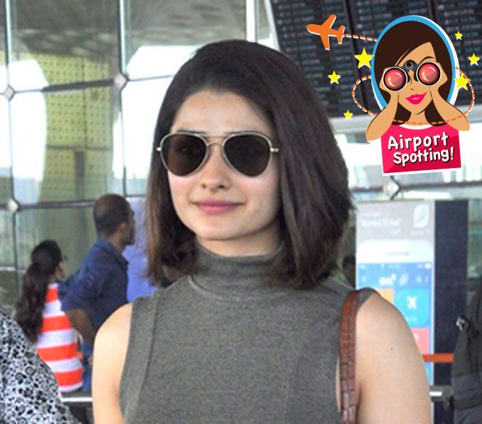 Prachi Desai’s Latest Airport Look Is The Definition Of Comfort!