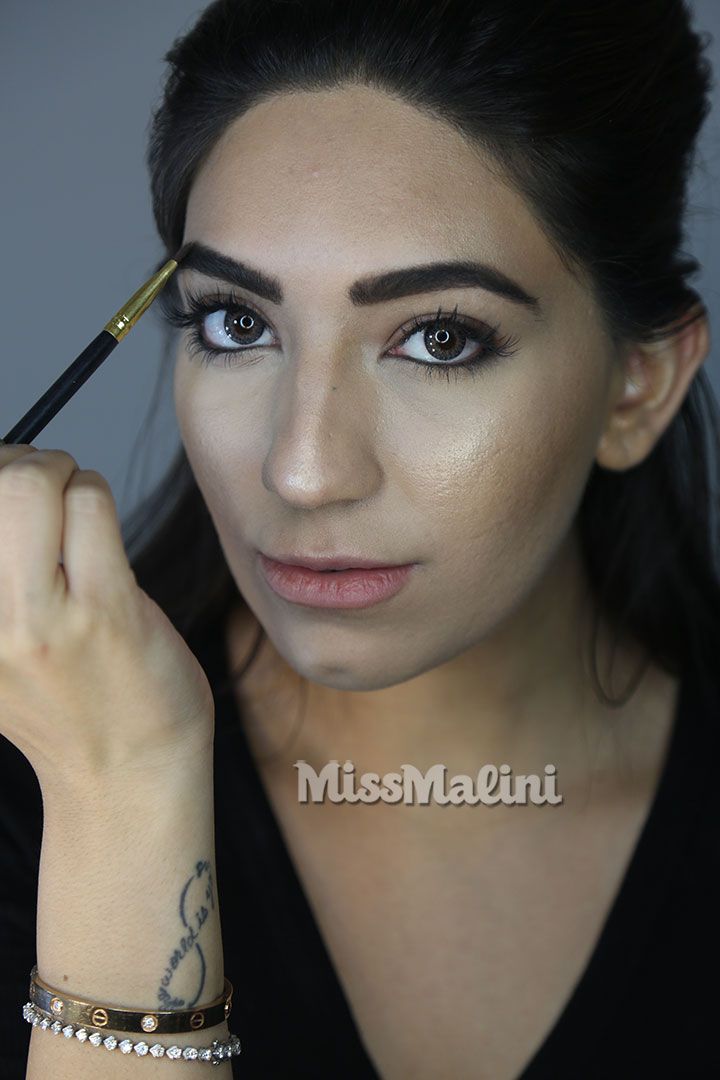 Celebrity Makeup Artist: Natasha Moor