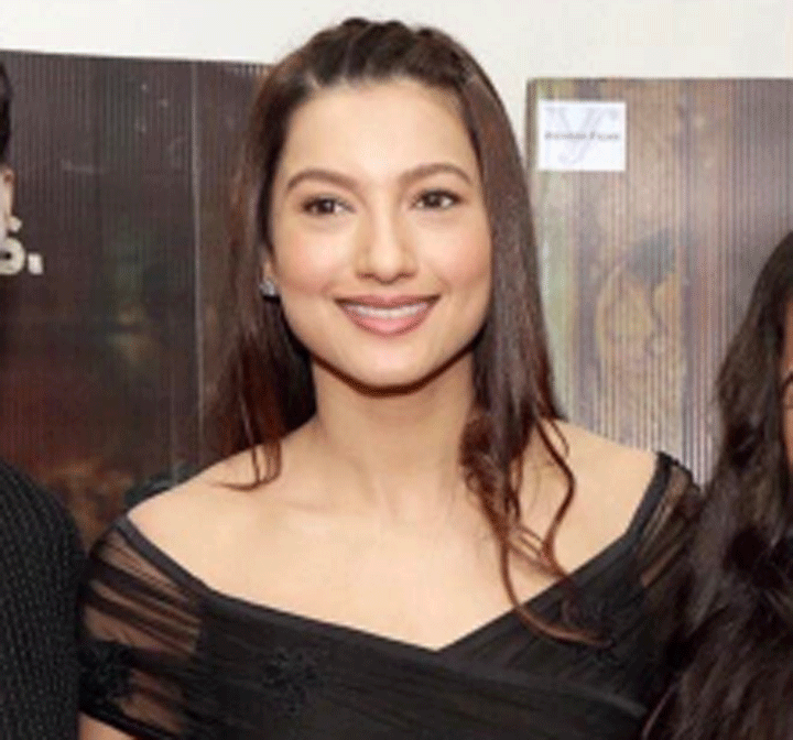 Gauahar Khan Shows Off Her Sexy Midriff In These Co-ords