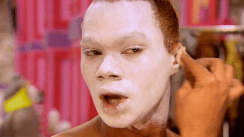 9 Things You've Been Doing Wrong While Applying Foundation