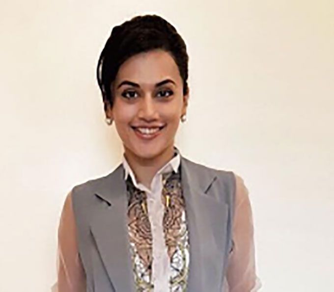 Another Cool Look Filed To Taapsee Pannu’s Look Book!