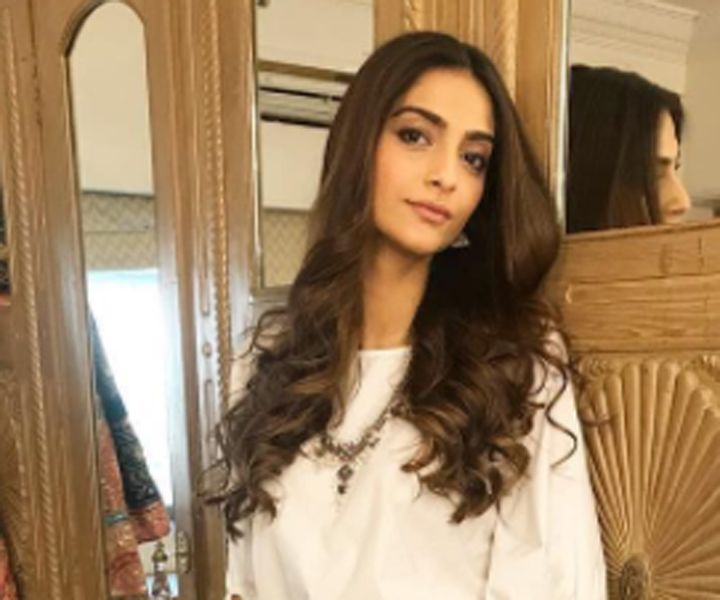 No One Can Style Sonam Kapoor’s All White Outfit Better
